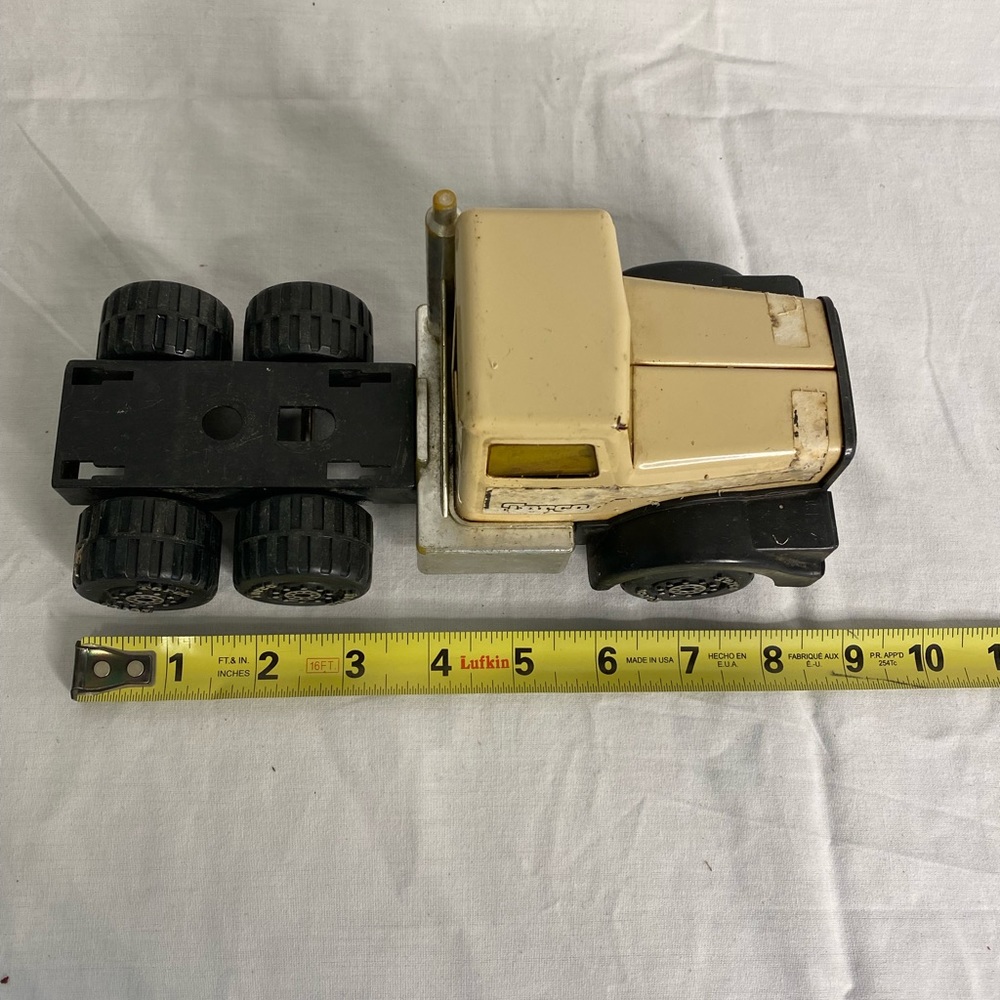 Vintage Torco P151 semi truck